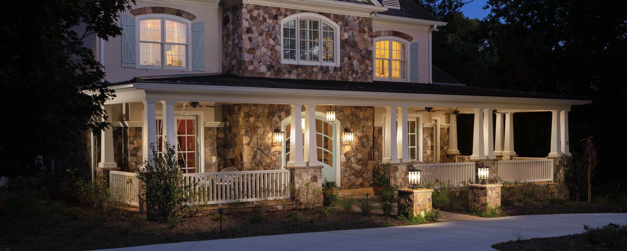 Grand Southern Porch