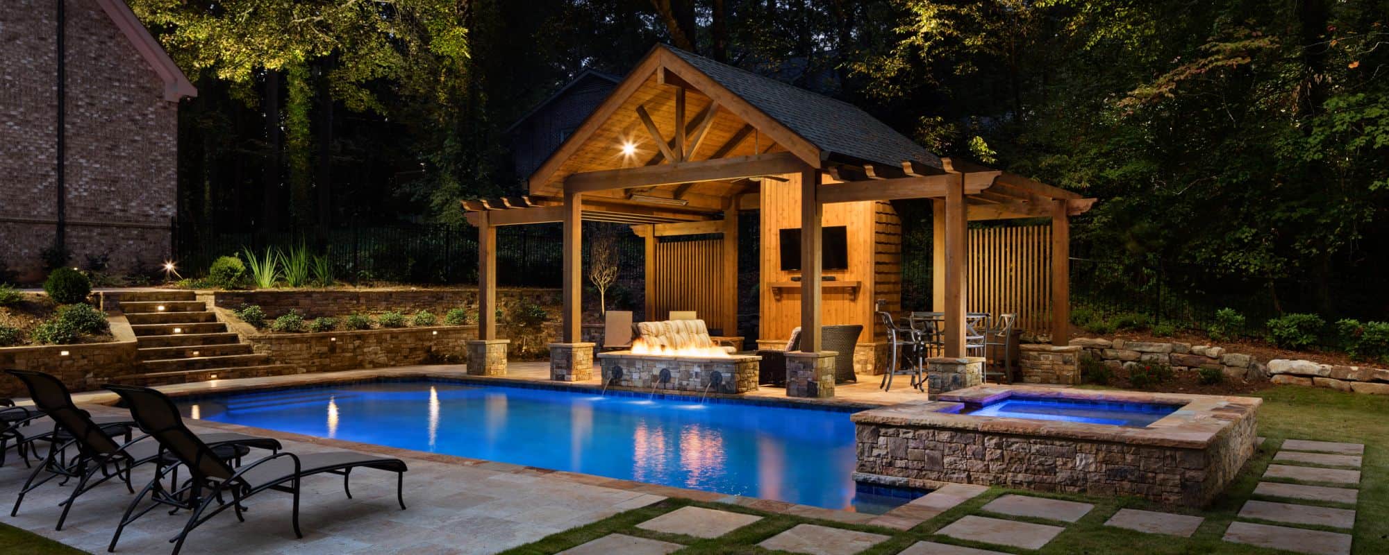 Custom Pool & Pavilion