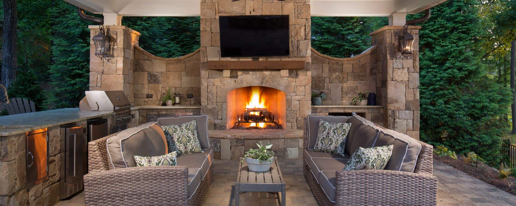 Lakefront Retreat Custom Fireplace