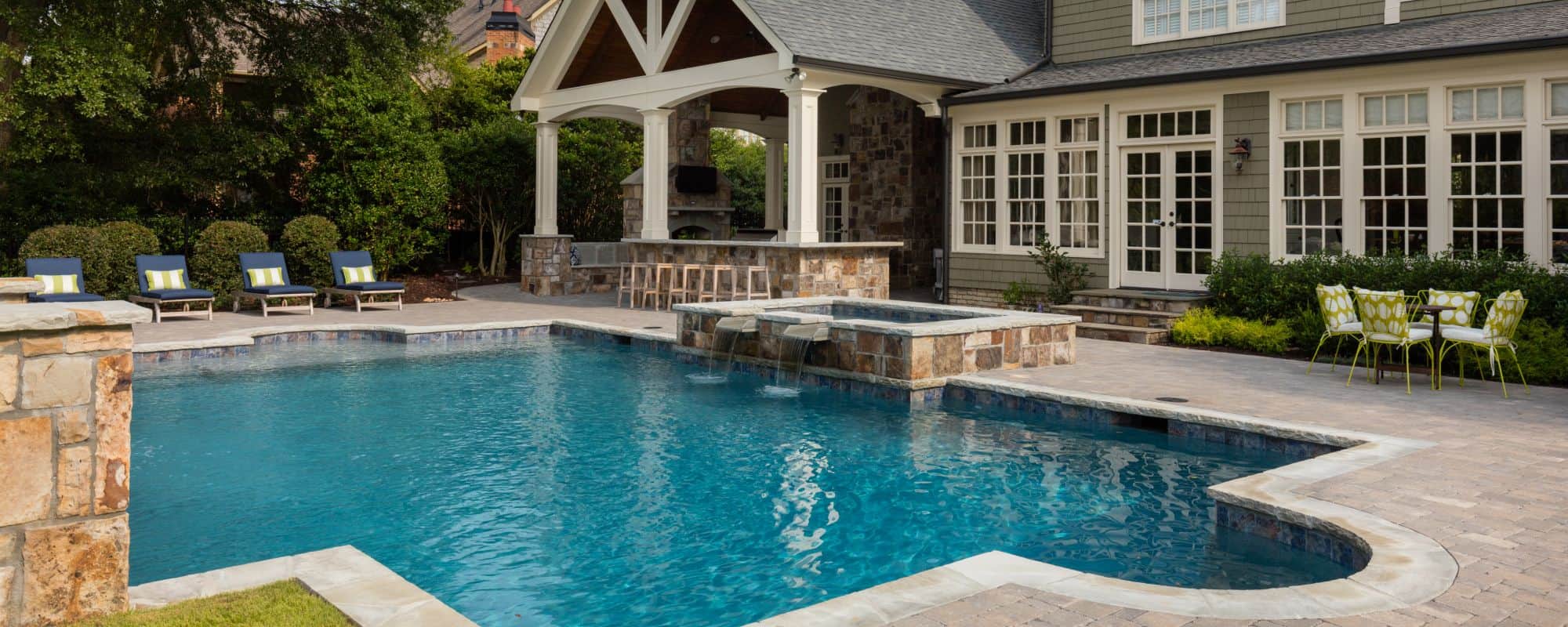Custom Pool Design & Construction