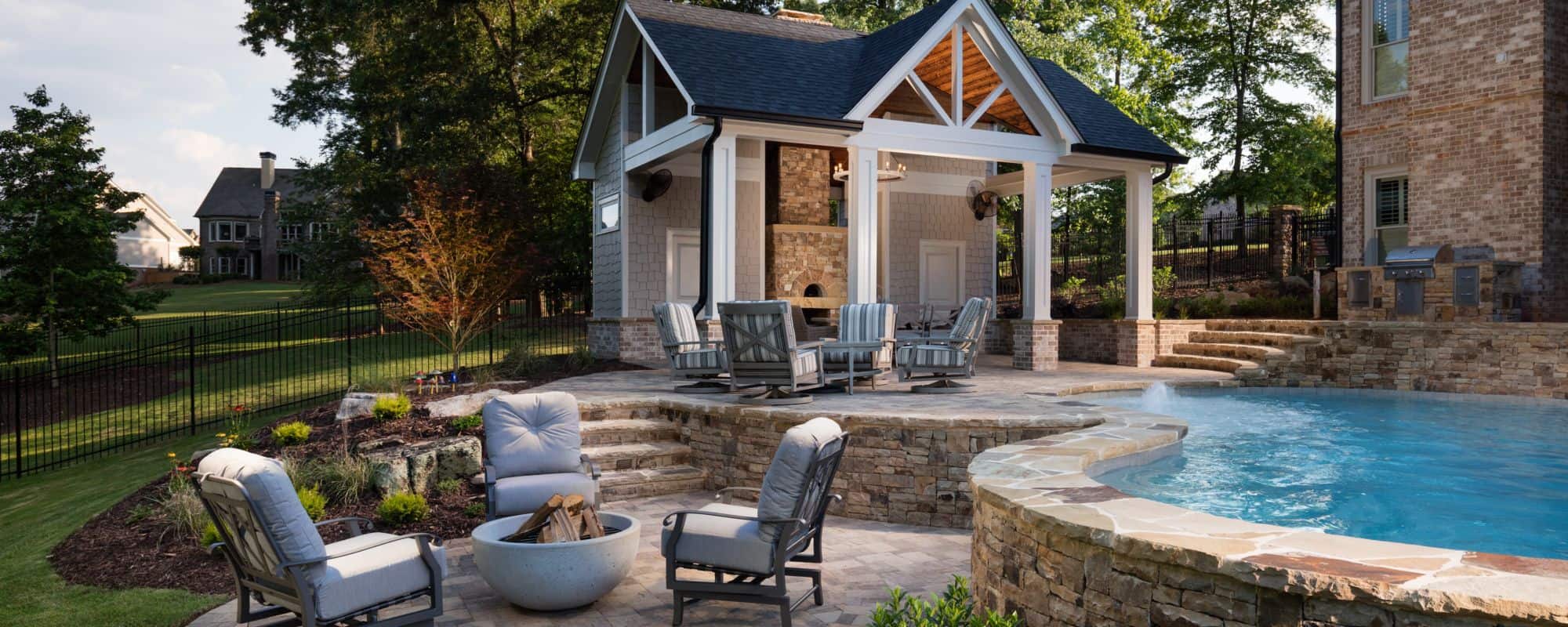 Custom Outdoor Living Design