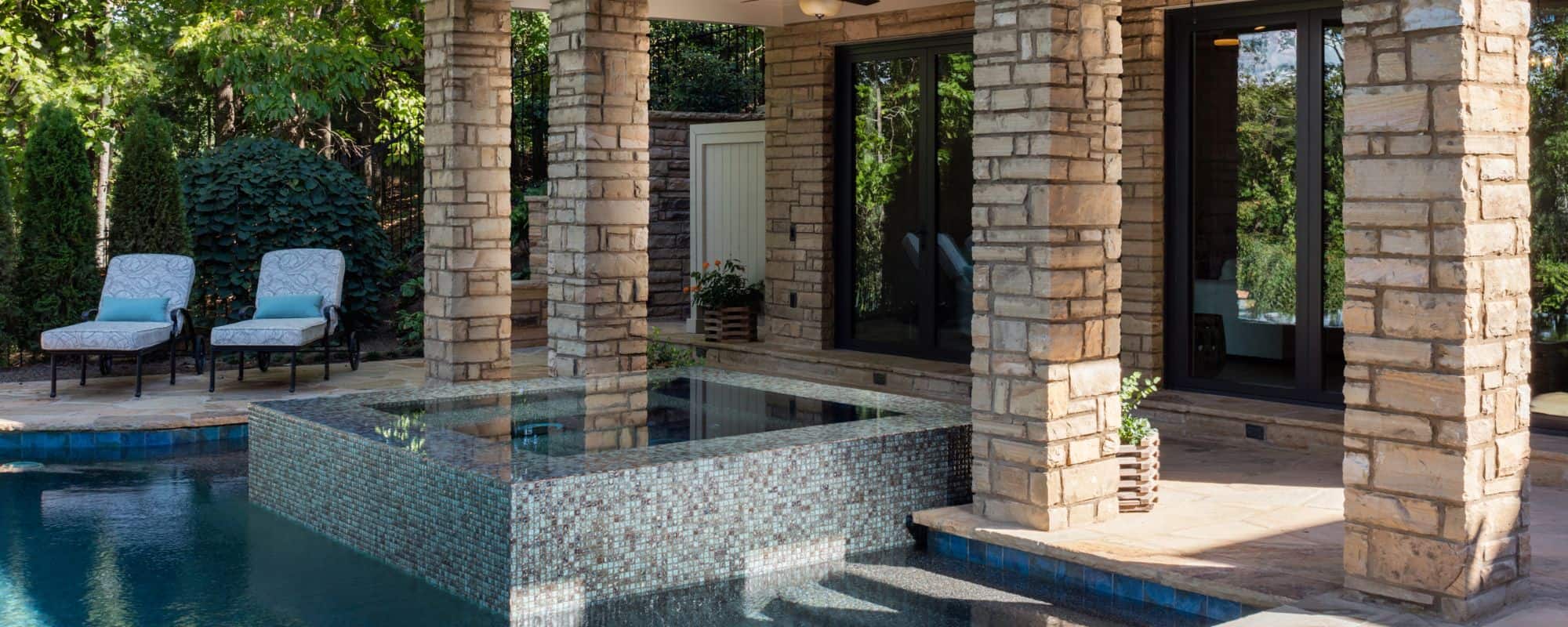 Lakefront Outdoor Living
