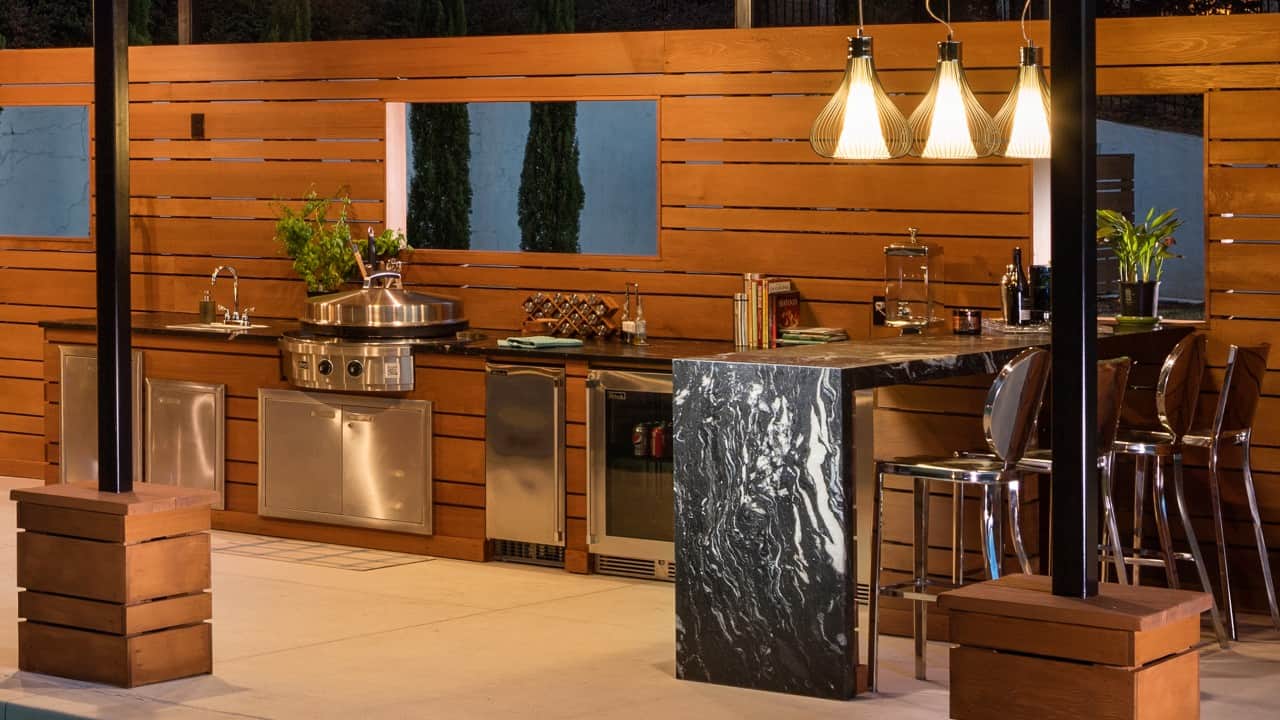 Custom Outdoor Kitchen